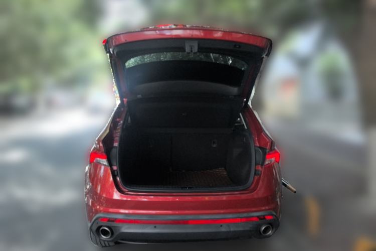 Used Skoda Kodiaq GT 2019 TSI380 4x4 Luxury Edition China VI Standard Trunk