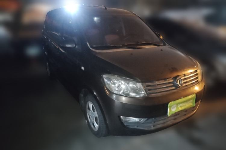 Used Dongfeng Fengon 330 2014 1.5L Manual Utility Version DK15 Front Right 45 Deg