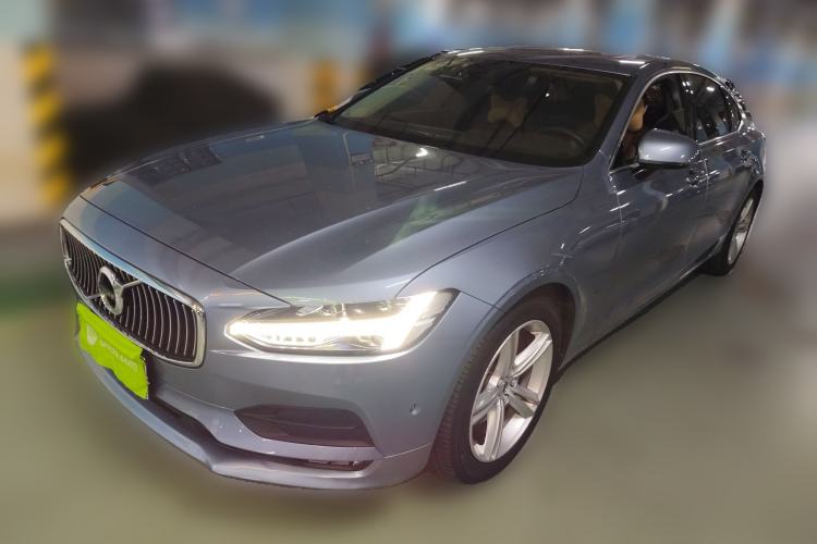 Used Volvo S90 2017 T4 Zhiyuan Edition
