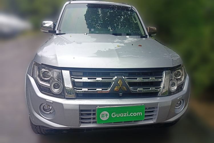 Used Mitsubishi Pajero 2012 3.0L Elite Upgrade Edition
