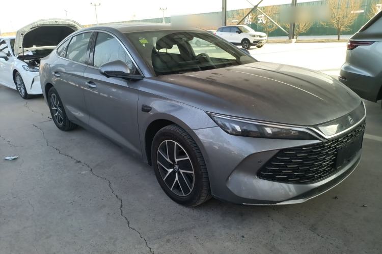 Used BYD Qin L 2025 DM-i Smart Drive 120KM Superior Model
