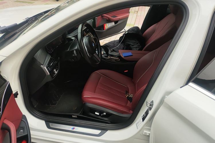 Used BMW 5 Series 2022 530Li Leading Model M Sport Package
