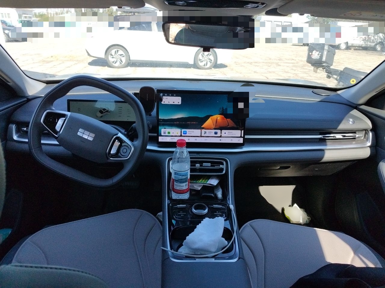 Geely Galaxy A7 2025 Model EM-i 70km Luxury Edition — снимка 9