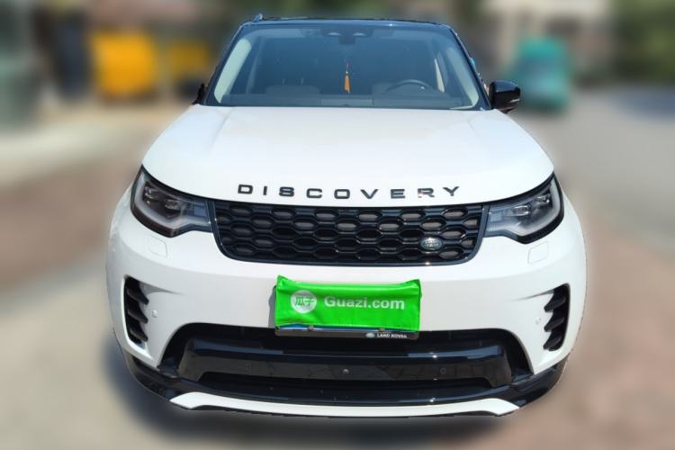 Used Land Rover Discovery 2024 360 PS Dynamic SE Front