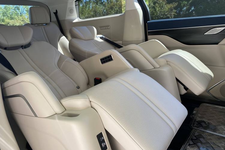 Used Wey Gaoshan 2023 Four-Wheel-Drive Executive Extended Version