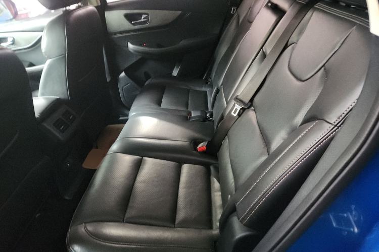 Used Dongfeng Fengon S560 2018 1.8L Manual Comfort 5-Seater China V Standard