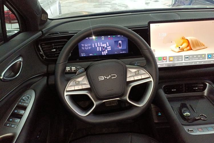 Used BYD Sealion 06 New Energy 2025 Model DM-i 170 Navigation Pro Edition Steering Wheel