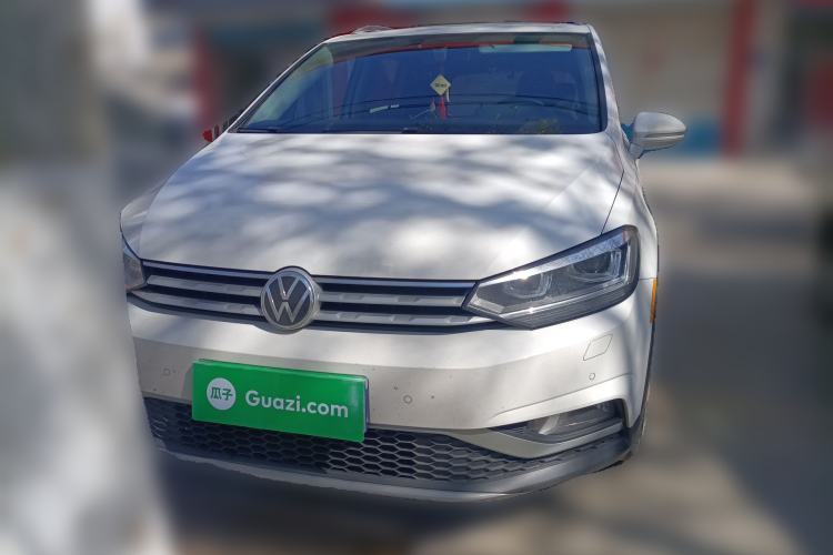 Used Volkswagen Touran 2021 Volkswagen Touran L 280TSI DSG Boundary Edition 7-Seater Front