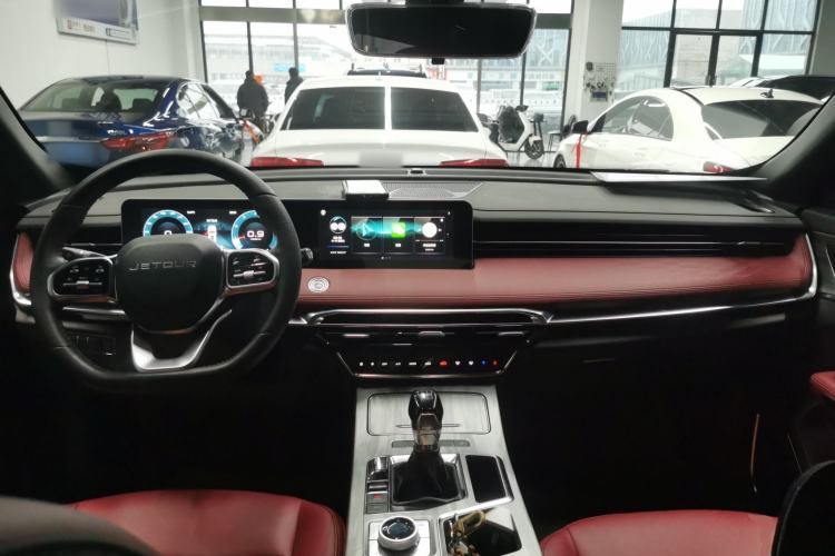 Used JETOUR X70 PRO 2023 1.6T Manual Enjoyment Model 5 Seats
