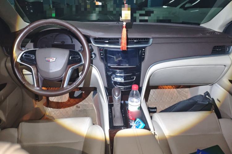 Used Cadillac XTS 2016 28T Tech Edition Center Console