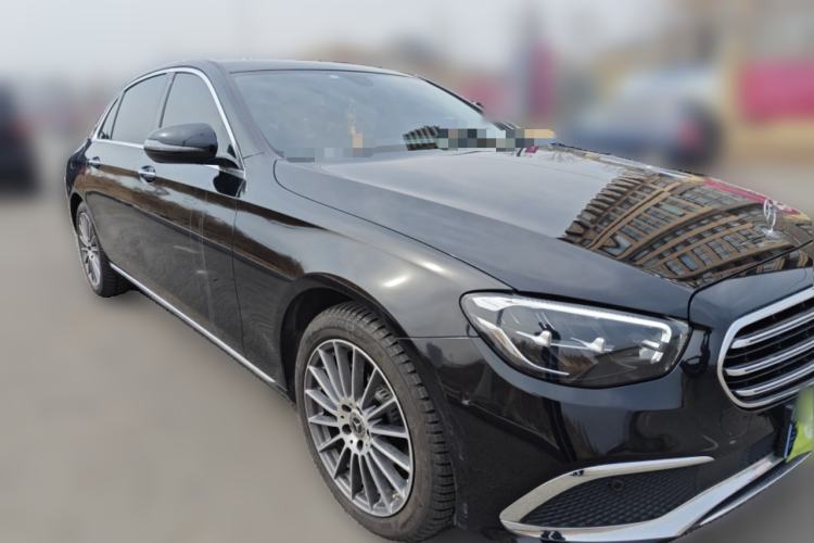 Used Mercedes-Benz E-Class 2022 E 260 L 4MATIC Front Right 45 Deg