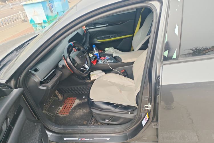 Used CHANGAN UNI-V 2022 1.5T Sport Edition
