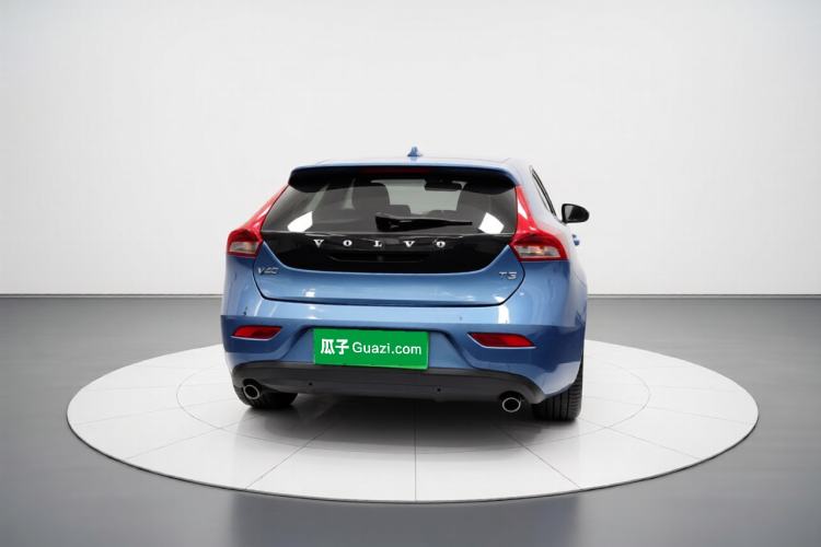 Used Volvo V40 2016 T3 Zhiyi Edition
