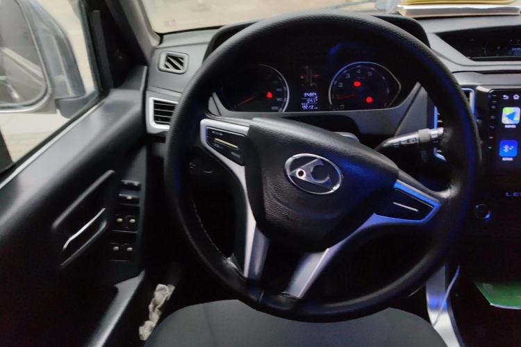 Used Leopaard Q6 2015 2.4L Manual Two-Wheel-Drive Elite Model