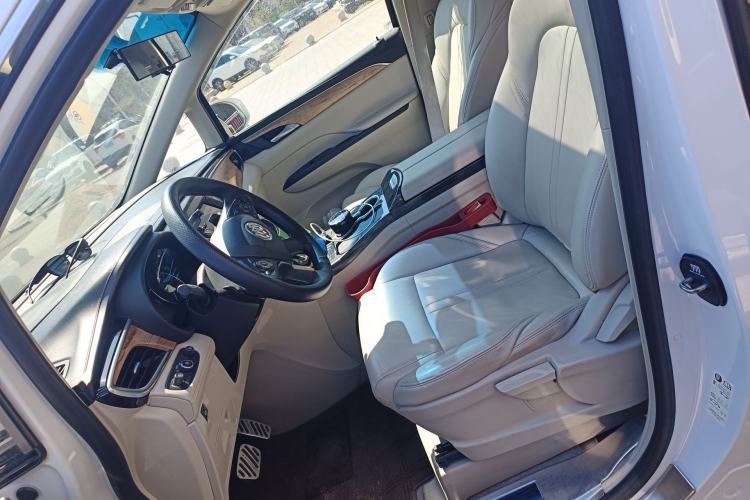 Used Buick GL8 2017 ES 28T Comfort Model China V Standard Left Front Seat