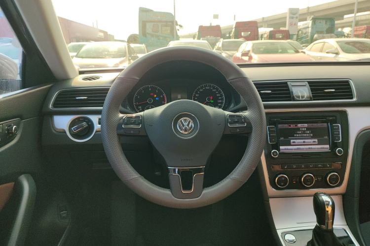 Used Volkswagen Passat 2014 1.8TSI DSG Prestige Edition