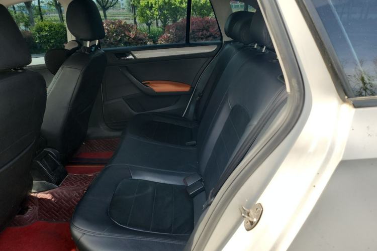 Used Volkswagen Santana 2015 HaoNa 1.6L Manual Fashion Edition
