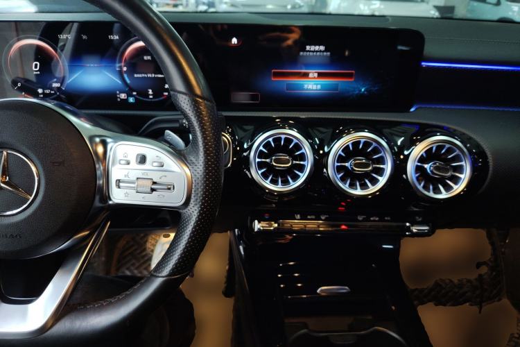 Used Mercedes-Benz A-Class 2022 Restyled A 200 L Sport Sedan Fashion Version
