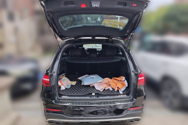 Used Mercedes-Benz GLC 2018 GLC 300 4MATIC Sport Edition Trunk