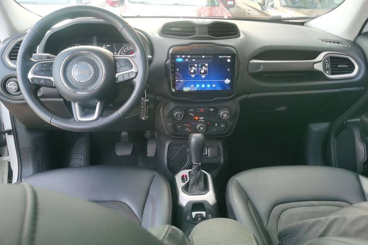 Used Jeep Renegade 2019 220T Automatic Leading Edition