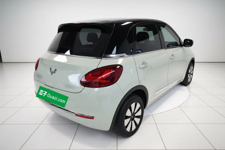 Used Wuling Bingo 2023 333 km Lingxi Connected+ Version
