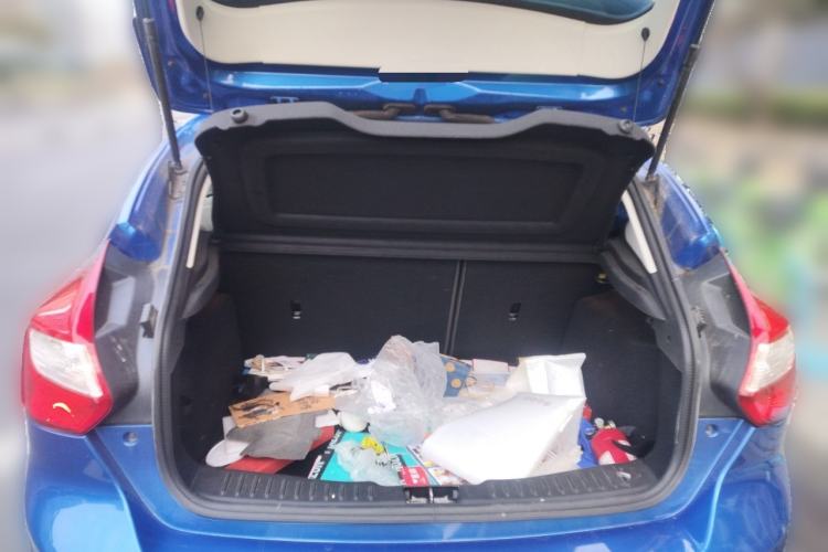 Used Ford Focus 2012 Hatchback 1.6L Manual Comfort Model