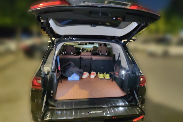 Used BMW X7 2021 xDrive40i Luxury Package with Leading Features