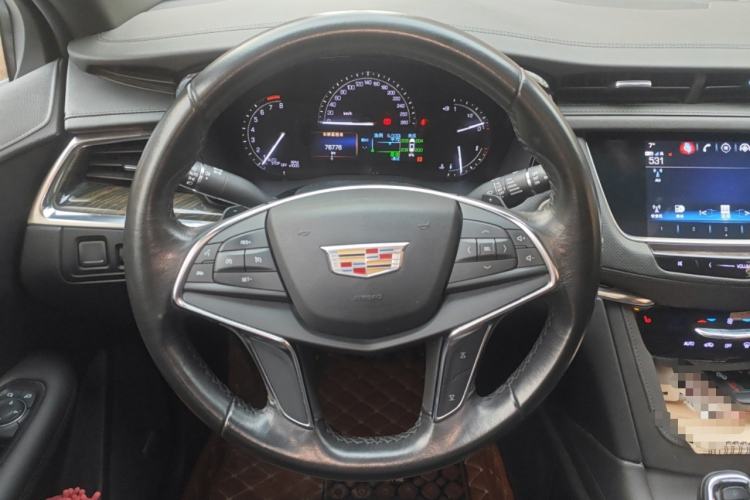 Used Cadillac XT5 2018 28E Four-Wheel Drive Tech Version