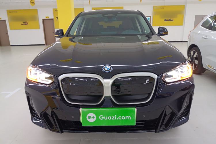 Used BMW iX3 2024 Leading Model