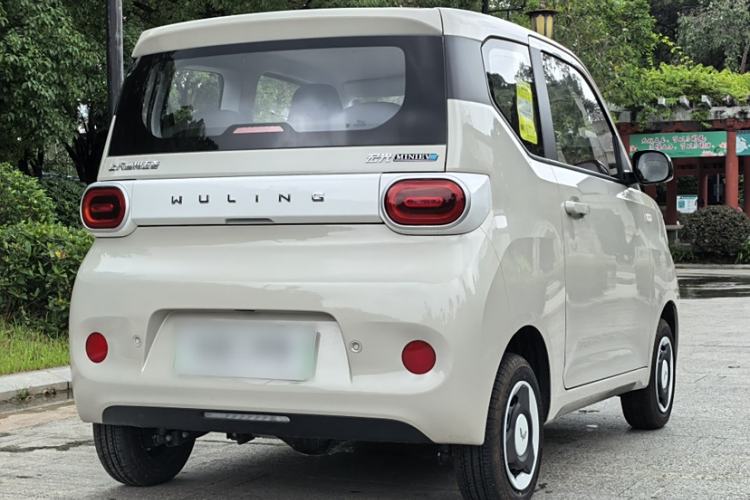 Used Wuling Hongguang MINIEV 2024 3rd Generation 215km Youth Edition