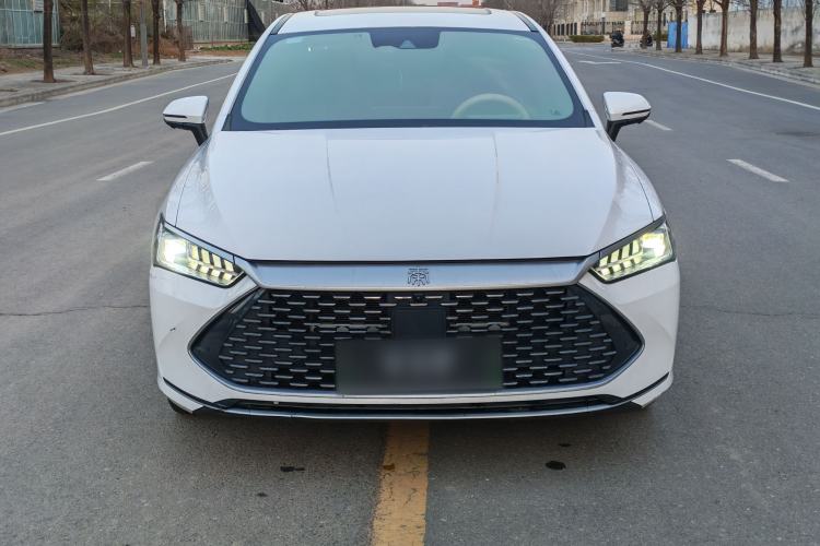 Used BYD Qin PLUS 2023 Champion Edition DM-i 120KM Excellence Model
