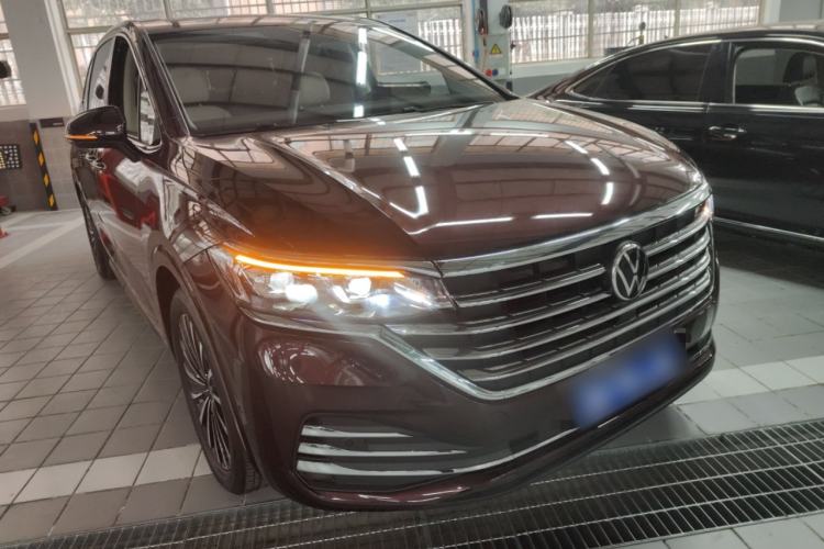 Used Volkswagen Viloran 2022 380TSI Prestige Edition