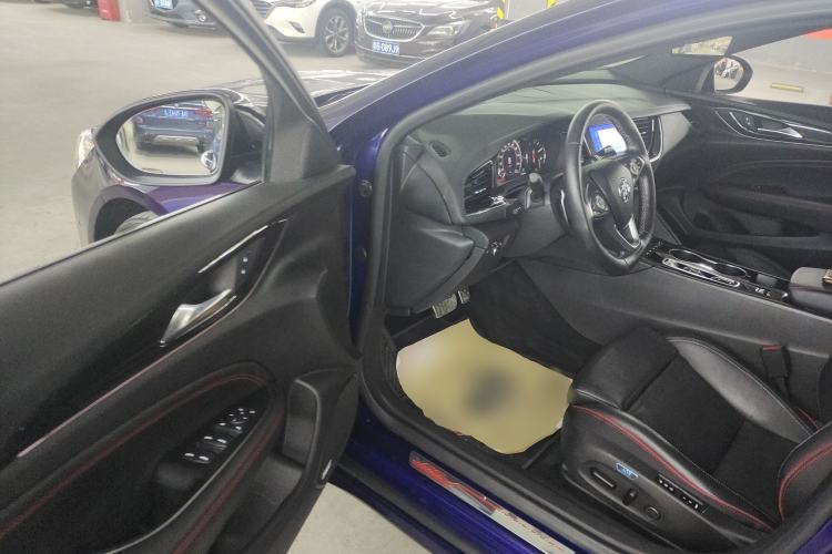 Used Buick Regal 2020 GS 28T Prestige Model Driver Seat