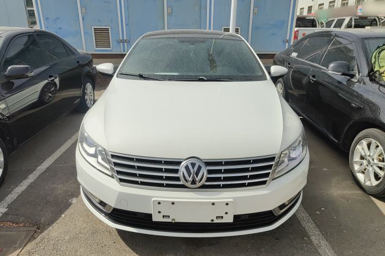 Used Volkswagen FAW-Volkswagen CC 2016 2.0 TSI Luxury Model Front