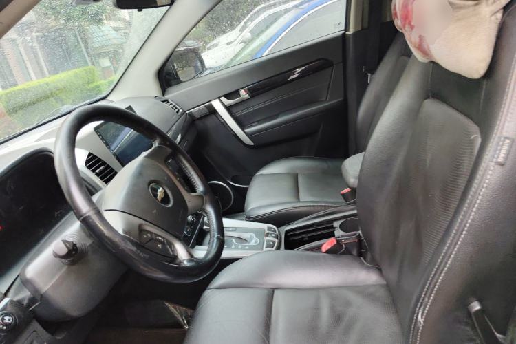 Used Chevrolet Captiva 2014 2.4L 4x4 Flagship Edition 7 Seats