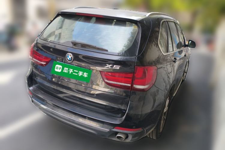 Used BMW X5  Rear Right 45 Deg