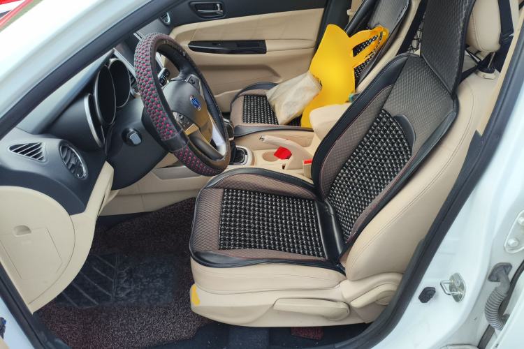 Used CHANGAN Eado 2015 1.6L Manual Luxury Model China V Standard
