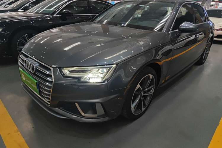 Used Audi A4L 2019 40 TFSI Fashion Edition China VI Emission Standard