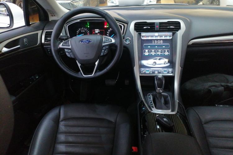 Used Ford Mondeo 2013 2.0L GTDi 200 Fashion Edition Steering Wheel