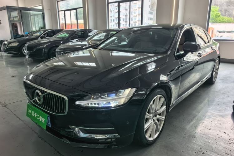 Used Volvo S90 2017 T5 Smart Luxury Edition Guazi used car, China used car export, Used car for sale, Used Volvo cars, Cheapest cars for sale