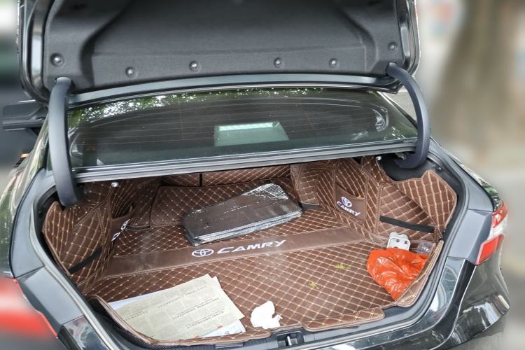 Used Toyota Camry 2022 2.0GVP Premier Edition
