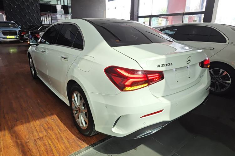Used Mercedes-Benz A-Class 2022 Restyled A 200 L Sport Sedan Fashion Version
