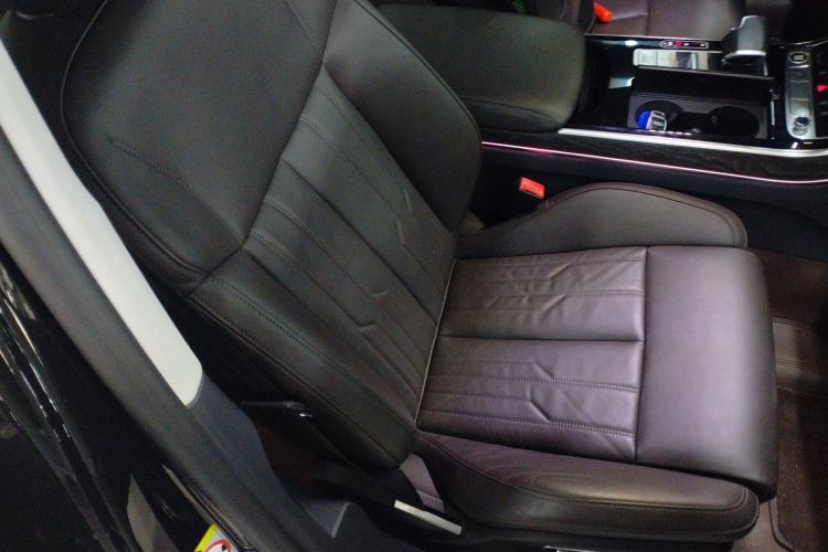 Used Audi A8 2023 A8L 45 TFSI quattro Luxury Model
