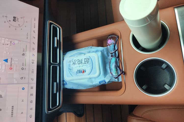 Used Li Auto L8 2023 Pro Model
