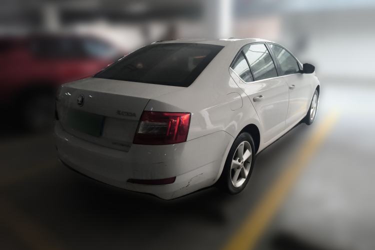Used Skoda Octavia 2015 1.6L Automatic Yijie Edition

