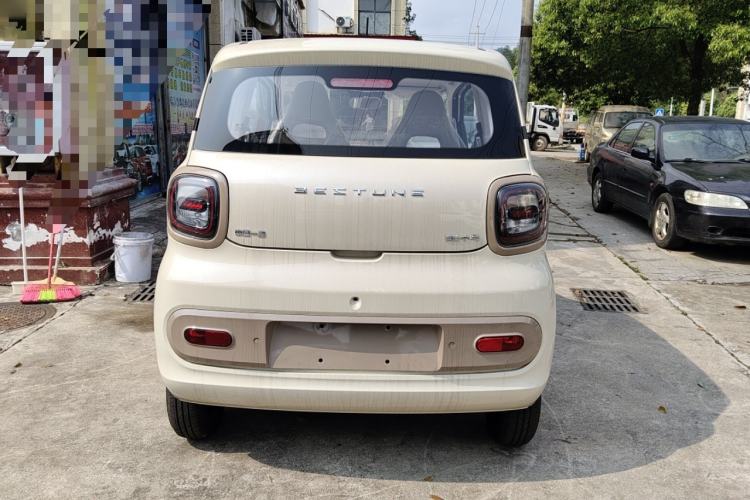 Used Bestune Pony 2026 222km Colorful Horse Rear