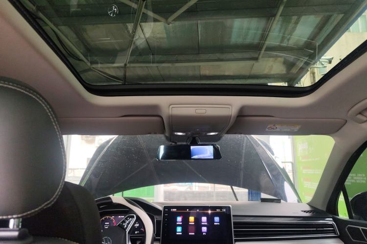 Used Volkswagen Tiguan L 2022 330TSI Automatic Two-Wheel Drive R-Line Enhanced Edition
