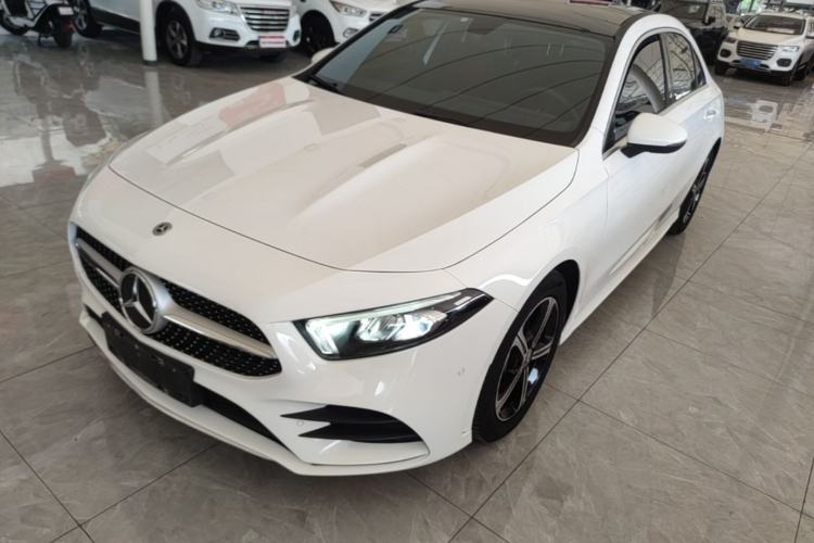 Used Mercedes-Benz A-Class 2022 Revised Version A 200 L Sport Sedan Fashionable Style