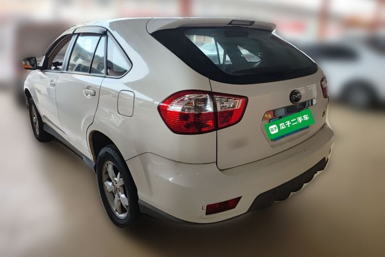 Used BYD S6 2014 2.0L Manual Luxury 5-Seater Rear Left 45 Deg