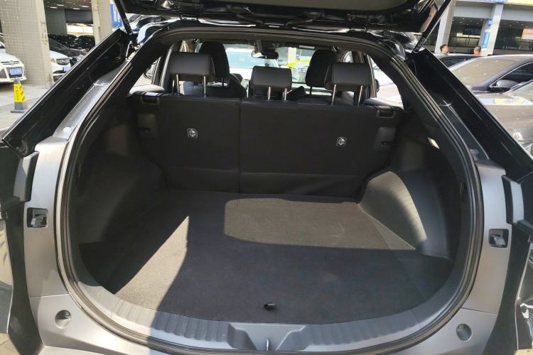 Used Toyota FAW bZ4X 2022 Two-Wheel-Drive Long-Range JOY Edition Trunk